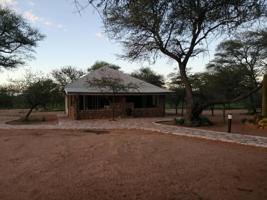 Khan River Lodge Wilhelmstal 외부 사진