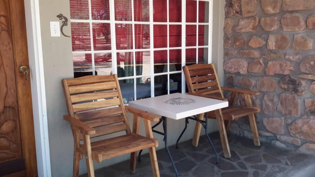Khan River Lodge Wilhelmstal 외부 사진